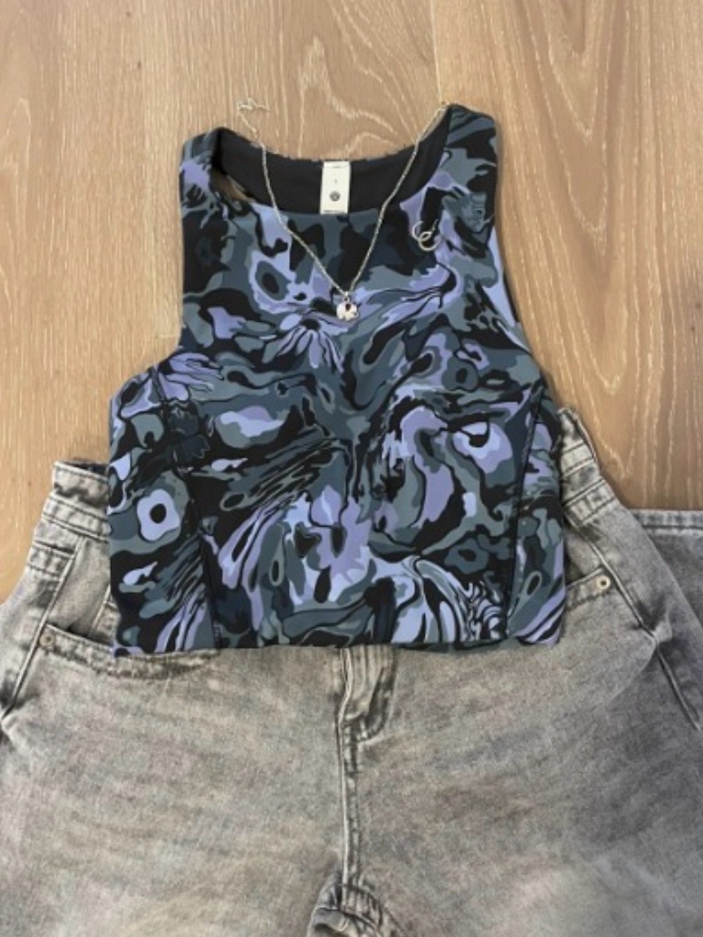LULULEMON Tank Blue Marble Print Crop Top